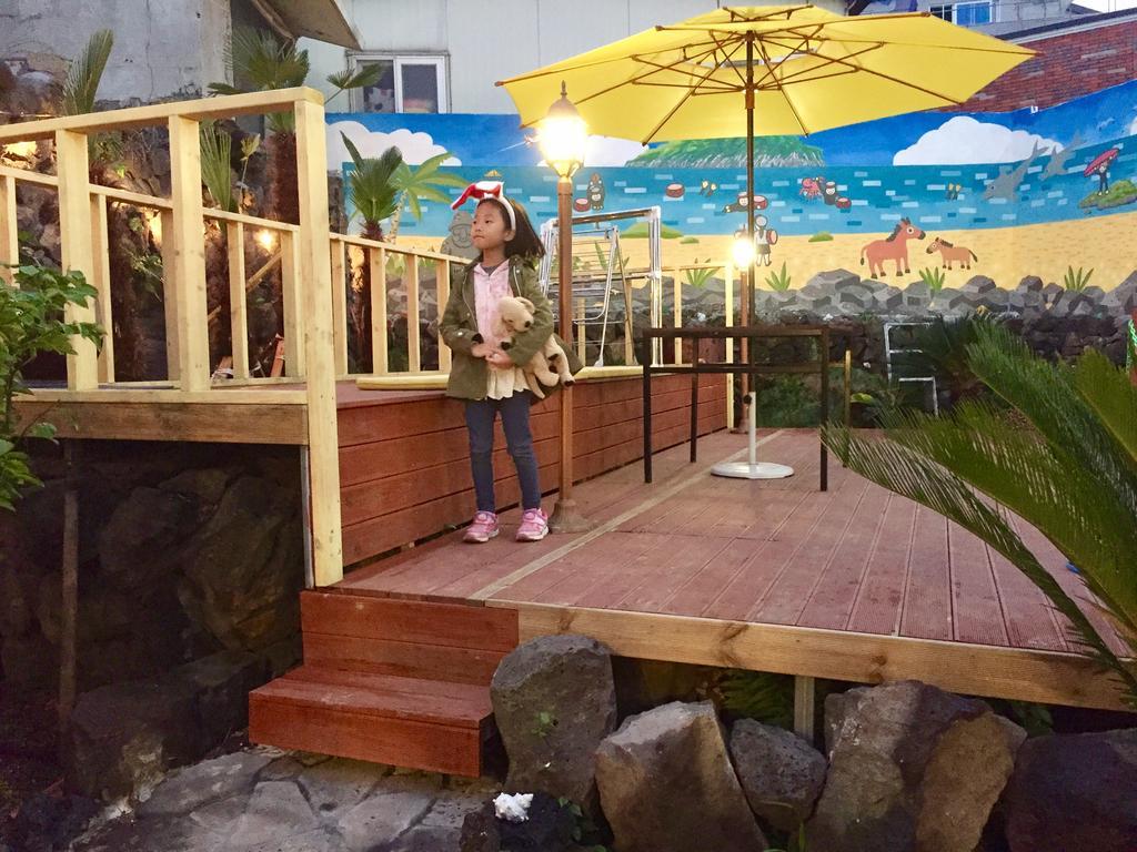Little Haenyeo Villa Jeju by Eksteriør bilde